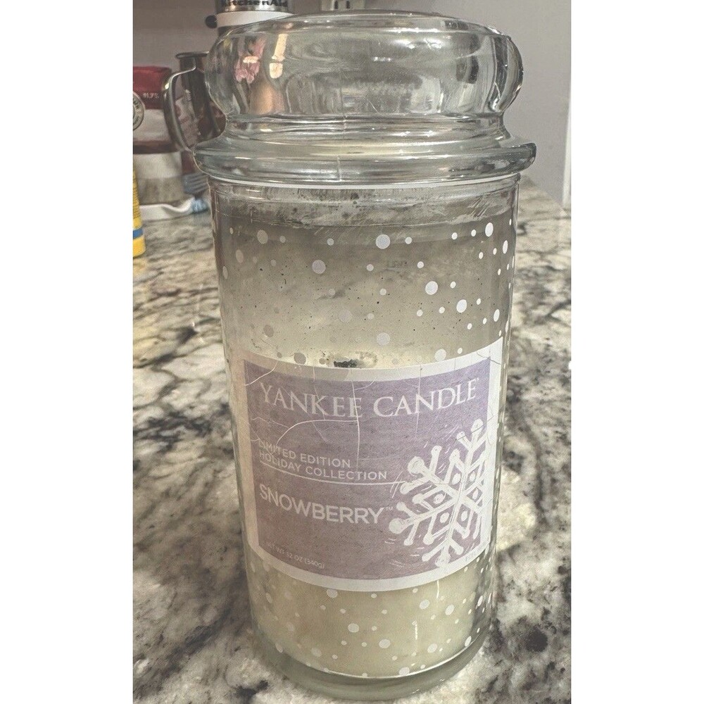Yankee Candle Snowberry Scented Jar Candle, Single Wick retired